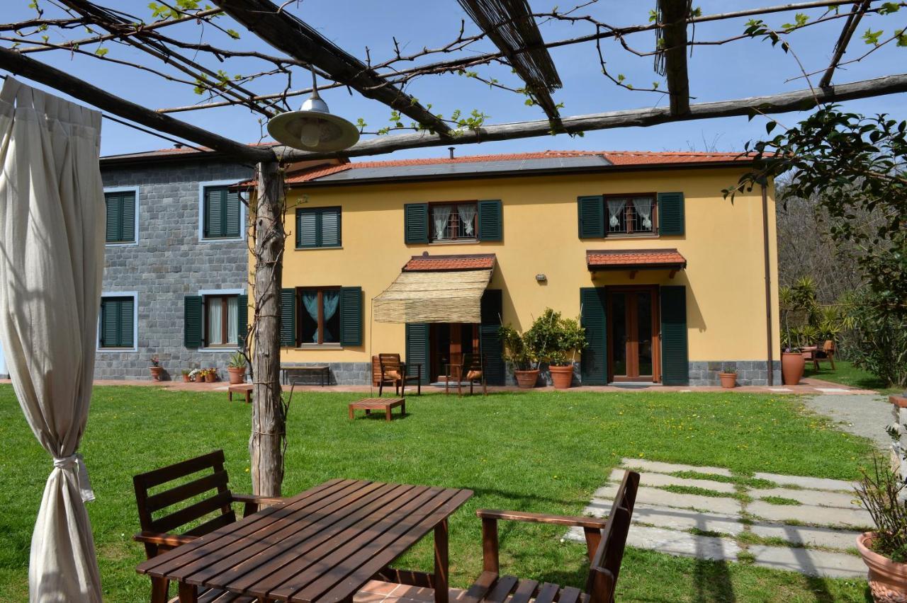 Il Laghello Wood House Framura Exterior photo
